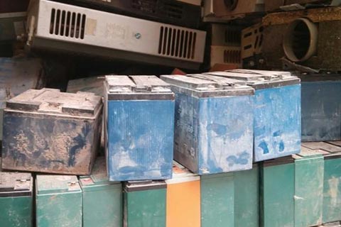 黄浦电池废品回收公司|联创鑫瑞废旧电池回收
